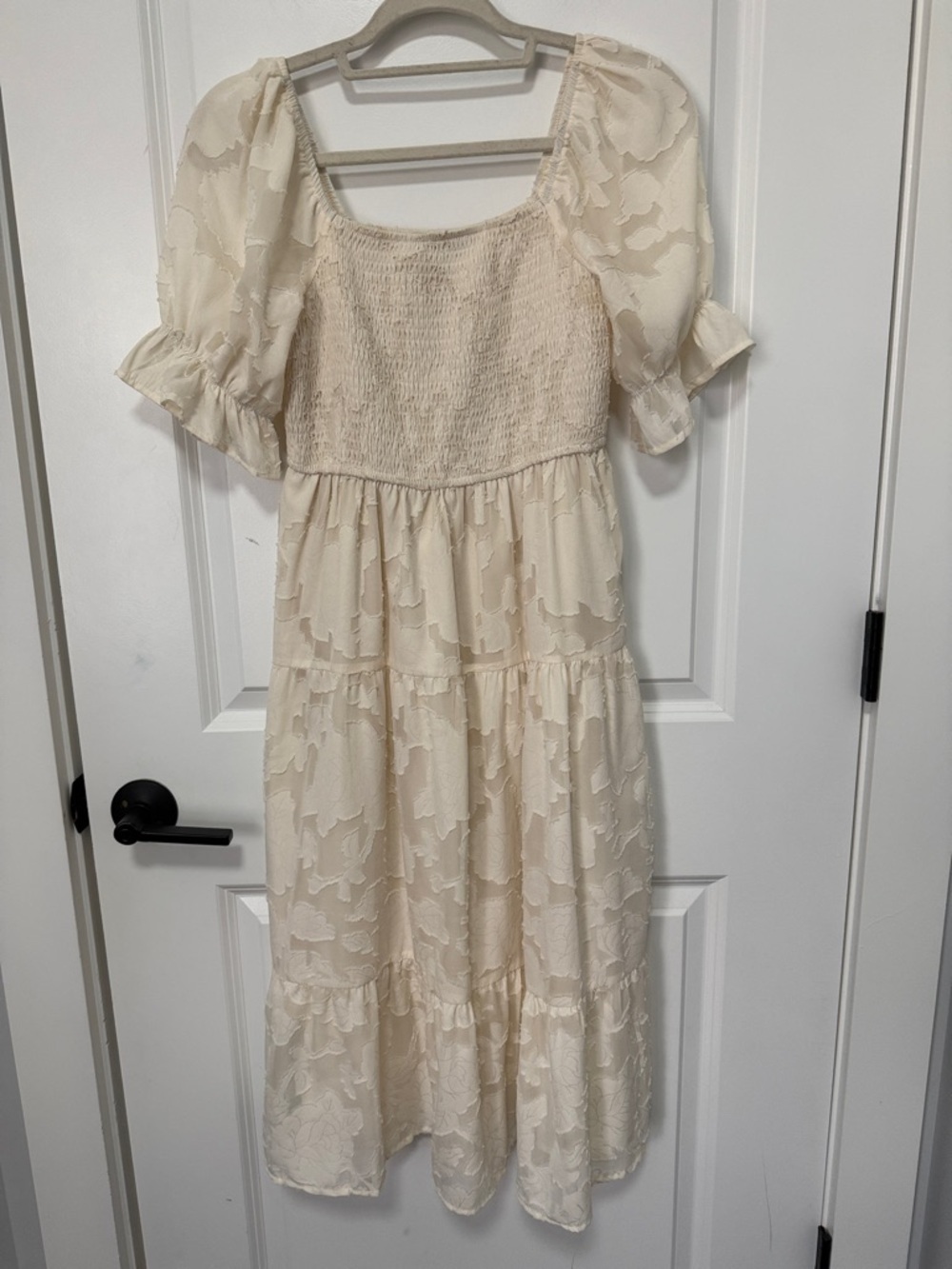 Womens Square-neck Puff Sleeve Smocked Floral Lace Flowy Tiered Midi Dress Small